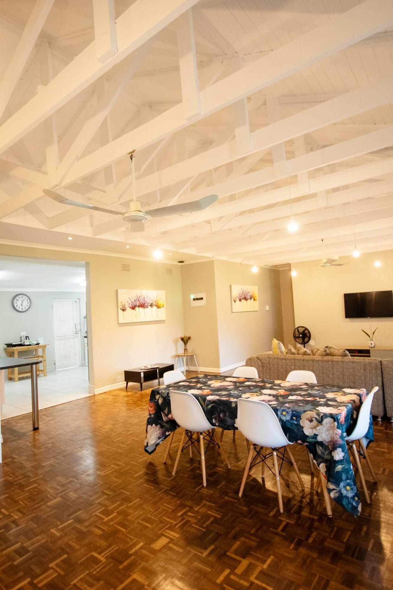 Apartment Pendennis *