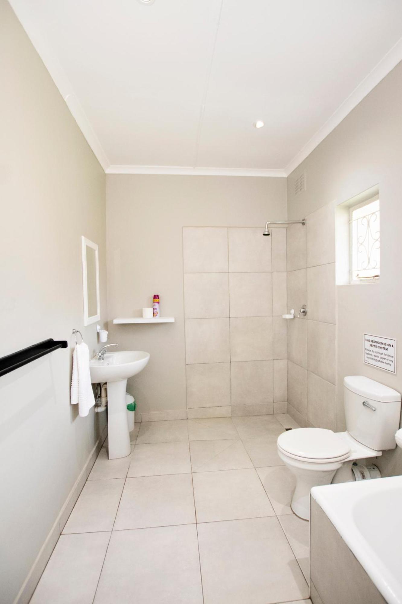 Pendennis Apartment