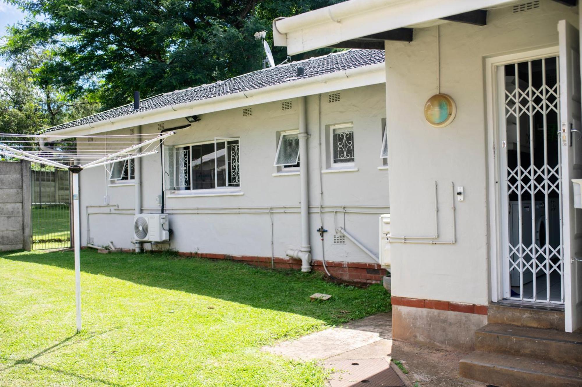 Pendennis Apartment